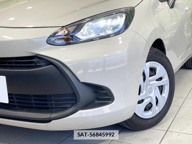 Toyota AQUA 2022-03 7815916-11