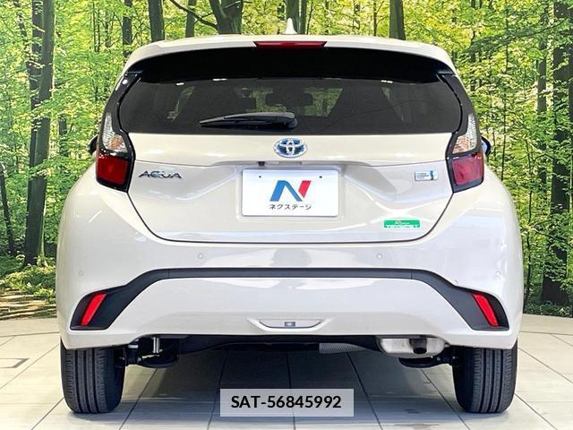 Toyota AQUA 2022-03 7815916-14
