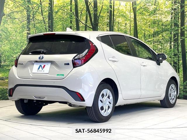 Toyota AQUA 2022-03 7815916-16