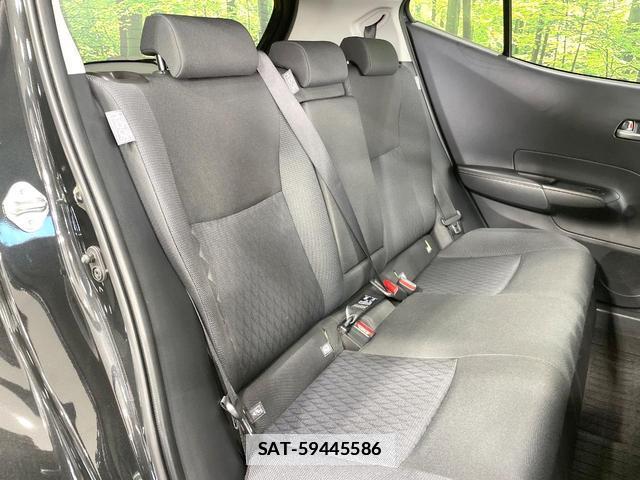 Toyota AQUA 2024-06 7815927-8