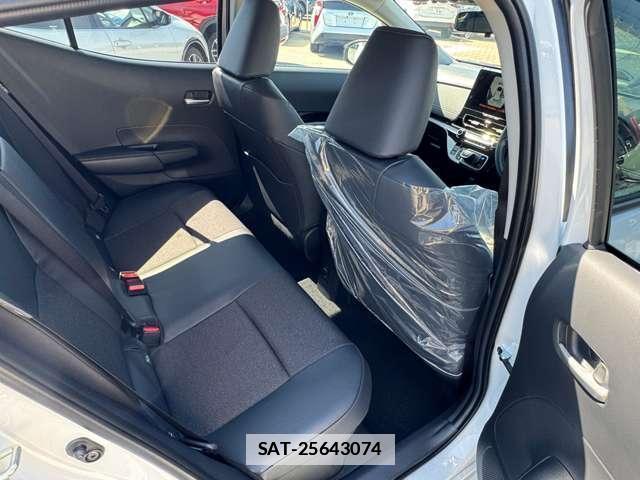 Toyota AQUA 2026-04 7815940-8