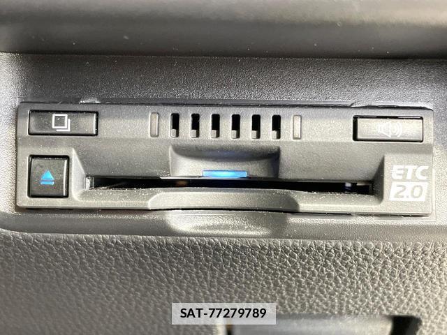 Toyota AQUA 2024-10 7815975-6
