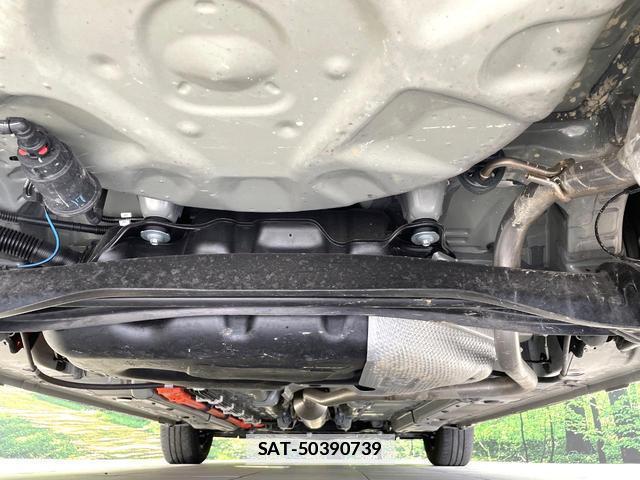 Toyota AQUA 2022-03 7815989-18