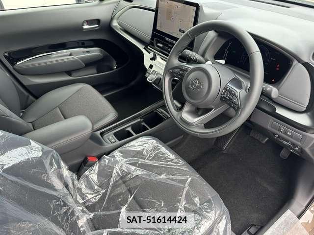 Toyota AQUA 2026-06 7816014-2