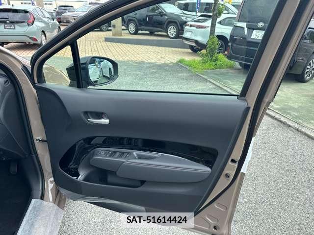 Toyota AQUA 2026-06 7816014-6