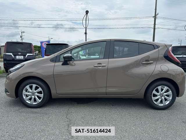 Toyota AQUA 2026-06 7816014-9