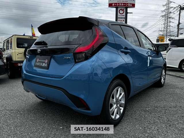Toyota AQUA 2026-06 7816015-1