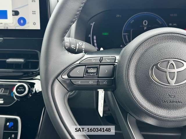 Toyota AQUA 2026-06 7816015-16