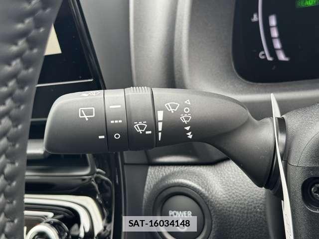 Toyota AQUA 2026-06 7816015-8