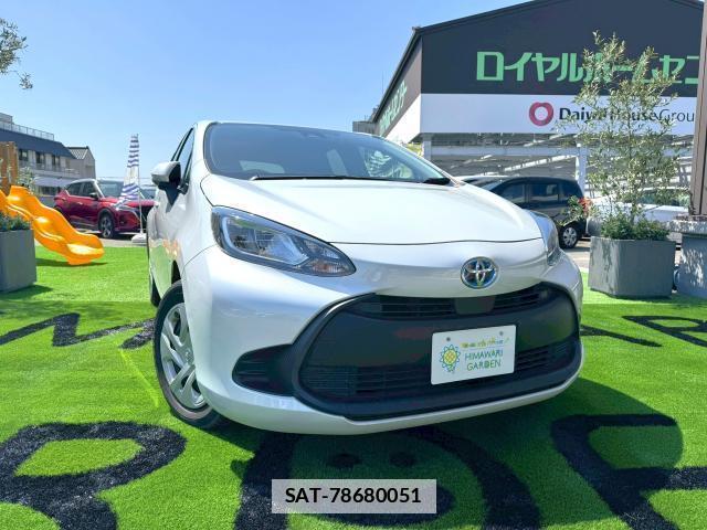 Toyota AQUA 2023-07 7816461-0
