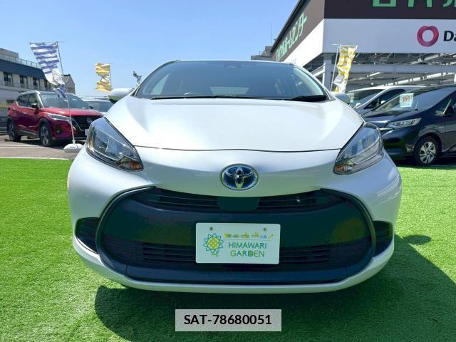 Toyota AQUA 2023-07 7816461-1