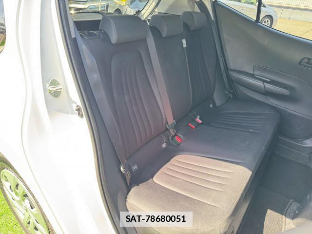 Toyota AQUA 2023-07 7816461-5
