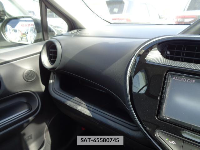 Toyota AQUA 2020-11 7817098-14