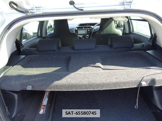 Toyota AQUA 2020-11 7817098-16