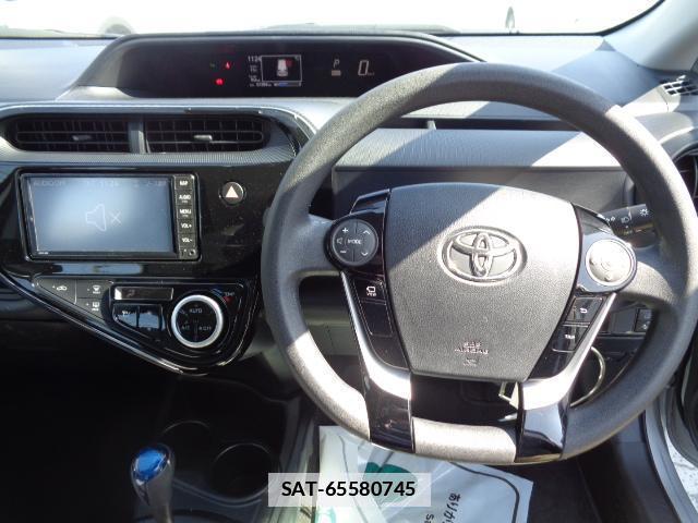 Toyota AQUA 2020-11 7817098-2