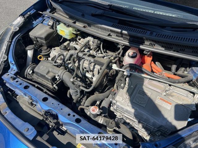Toyota AQUA 2017-12 7817593-16