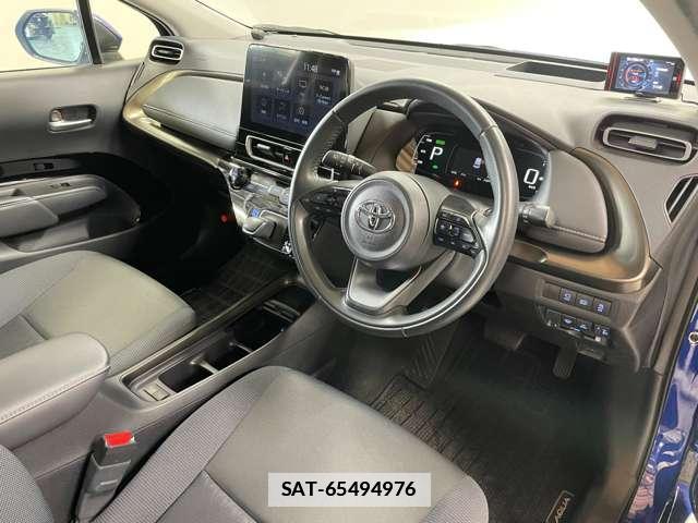 Toyota AQUA 2021-11 7818258-14