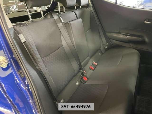 Toyota AQUA 2021-11 7818258-16