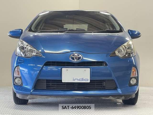 Toyota AQUA 2012-01 7818390-9