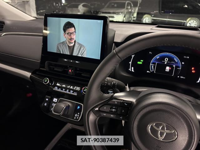 Toyota AQUA 2026-01 7818505-12