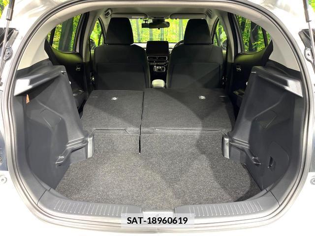 Toyota AQUA 2022-02 7818975-11
