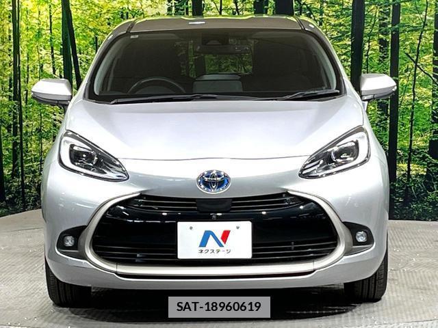 Toyota AQUA 2022-02 7818975-14