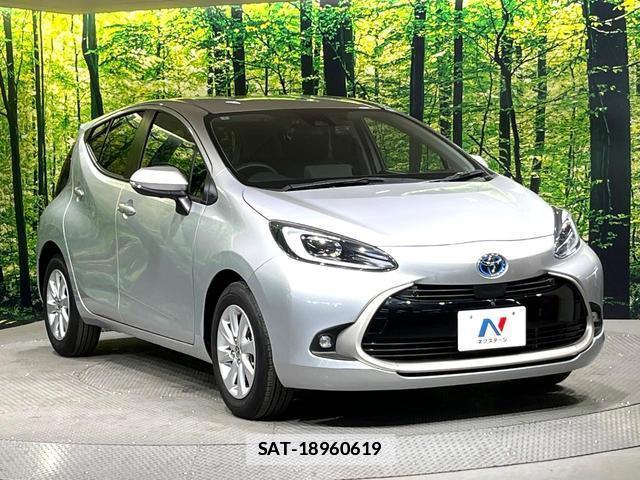 Toyota AQUA 2022-02 7818975-16