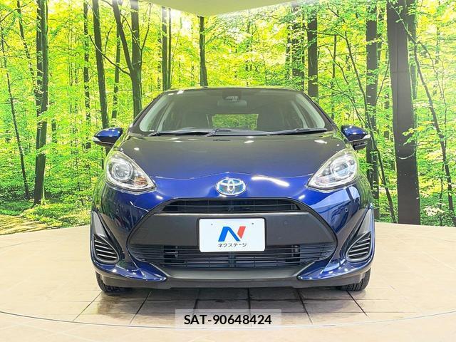 Toyota AQUA 2019-03 7819361-13