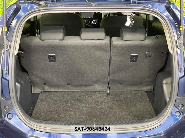 Toyota AQUA 2019-03 7819361-9