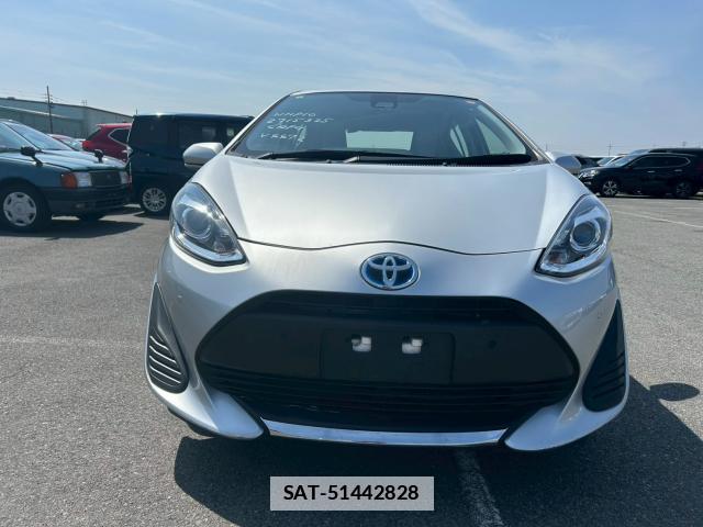 Toyota AQUA 2021-03 7820206-9
