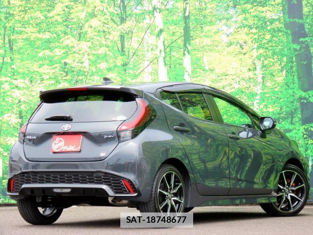 Toyota AQUA 2024-09 7820496-1