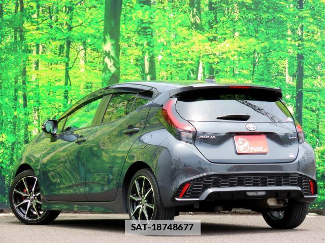 Toyota AQUA 2024-09 7820496-7