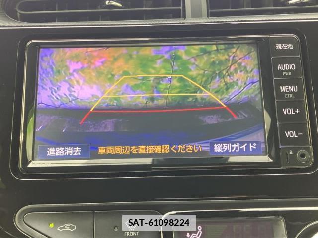 Toyota AQUA 2020-01 7821168-11