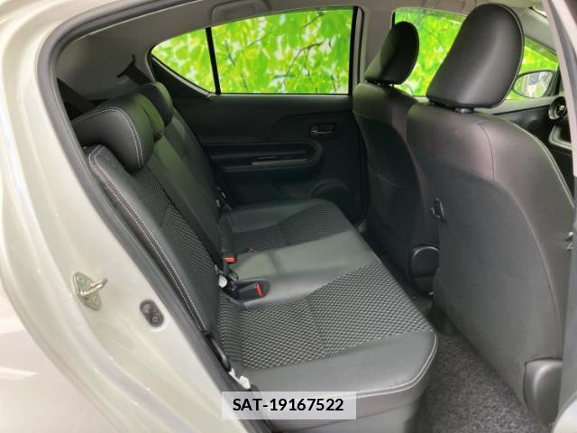Toyota AQUA 2019-02 7821617-4