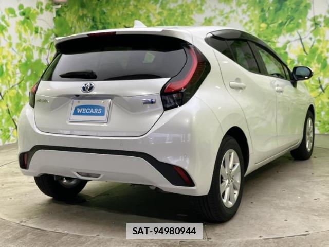 Toyota AQUA 2022-02 7821713-2