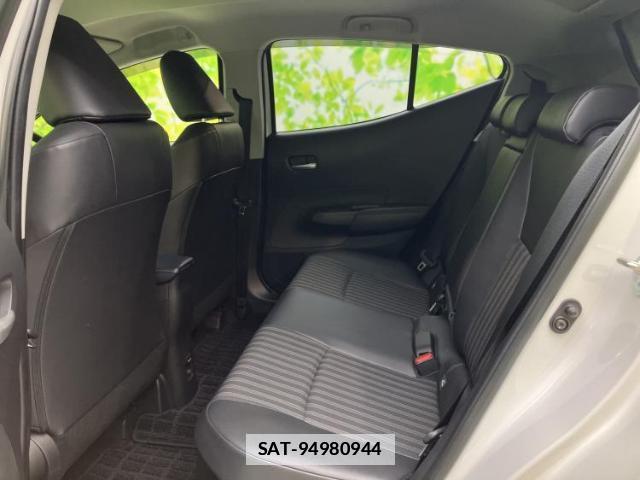 Toyota AQUA 2022-02 7821713-6