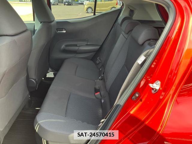 Toyota AQUA 2021-08 7822007-6