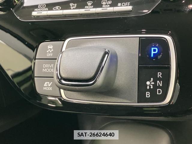 Toyota AQUA 2024-02 7822019-16
