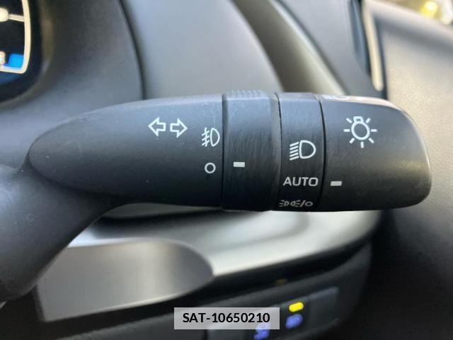 Toyota AQUA 2022-12 7822150-13