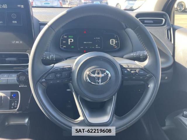 Toyota AQUA 2024-10 7822157-13
