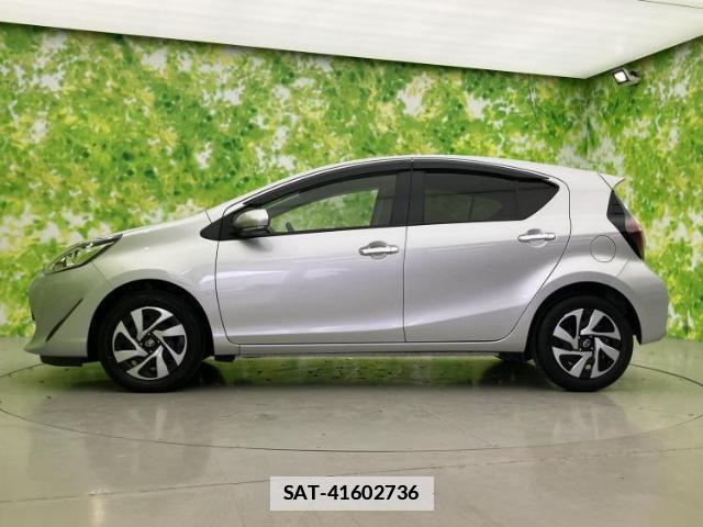 Toyota AQUA 2020-11 7822454-1