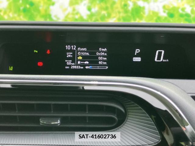 Toyota AQUA 2020-11 7822454-13