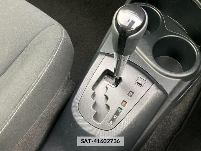 Toyota AQUA 2020-11 7822454-17