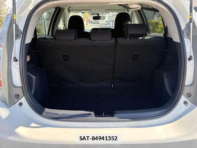 Toyota AQUA 2012-07 7822659-12