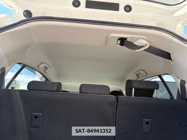Toyota AQUA 2012-07 7822659-13