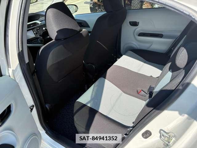 Toyota AQUA 2012-07 7822659-7