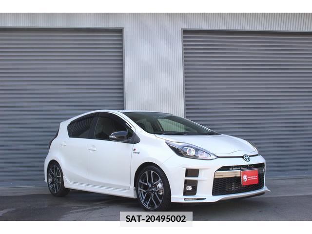 Toyota AQUA 2018-05 7822912-1