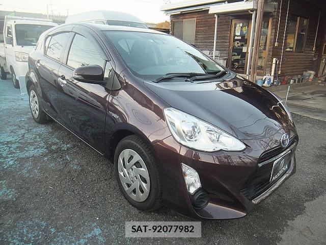 Toyota AQUA 2016-07 7823343-2