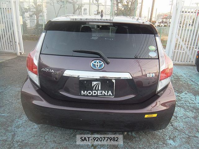 Toyota AQUA 2016-07 7823343-7