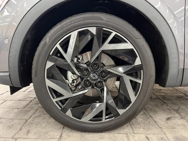 Renault Arkana 2024-10 7812446-17